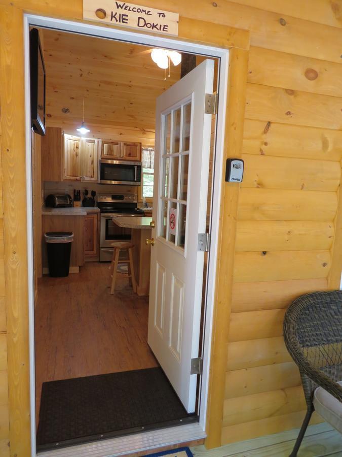 Okie Dokie Cabins Tamworth Esterno foto
